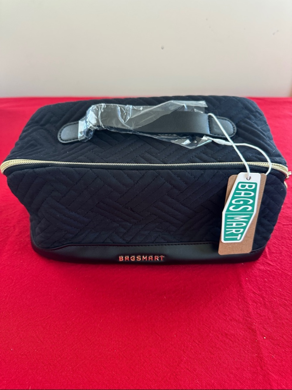 BAGSMART Quilted Black Travel Cosmetic Case NWT